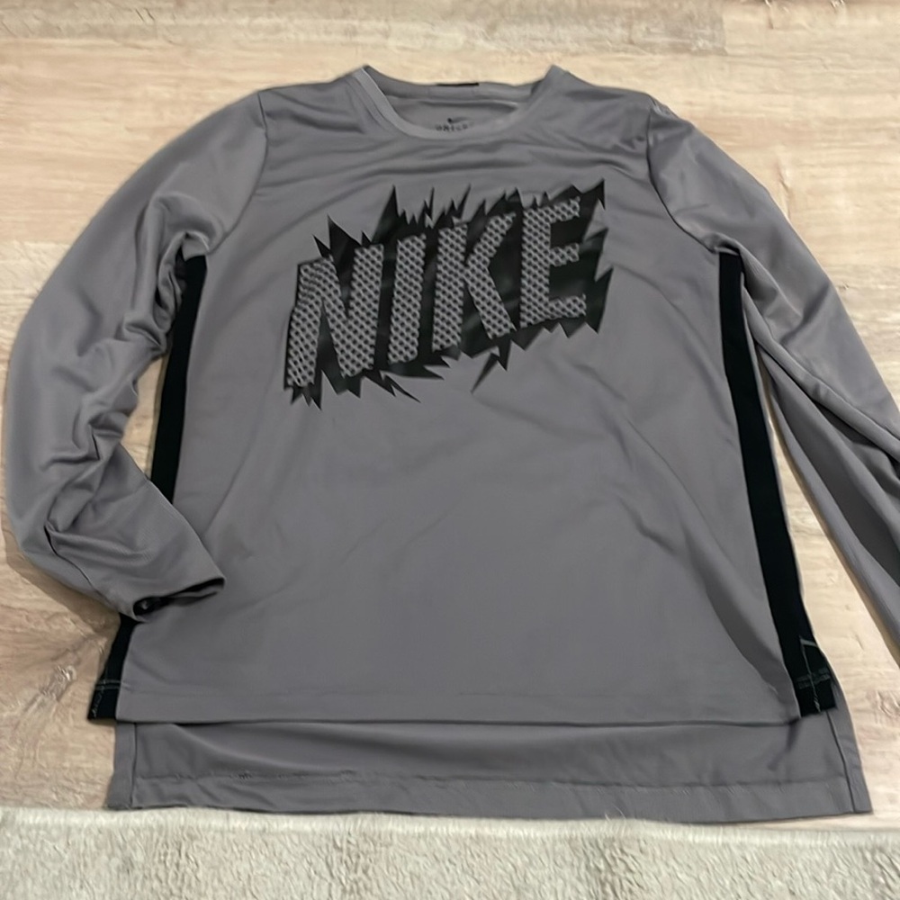 Boys Nike